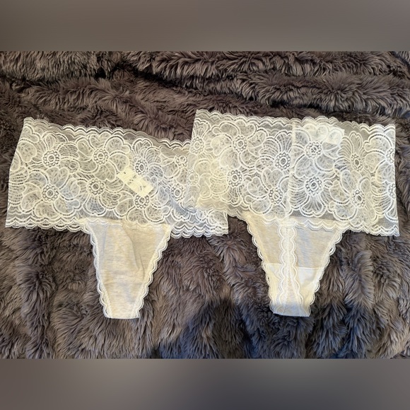 Aerie High Waisted Lace Thongs - Picture 1 of 2